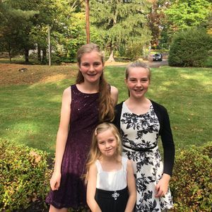 Meet your Posher, Laura